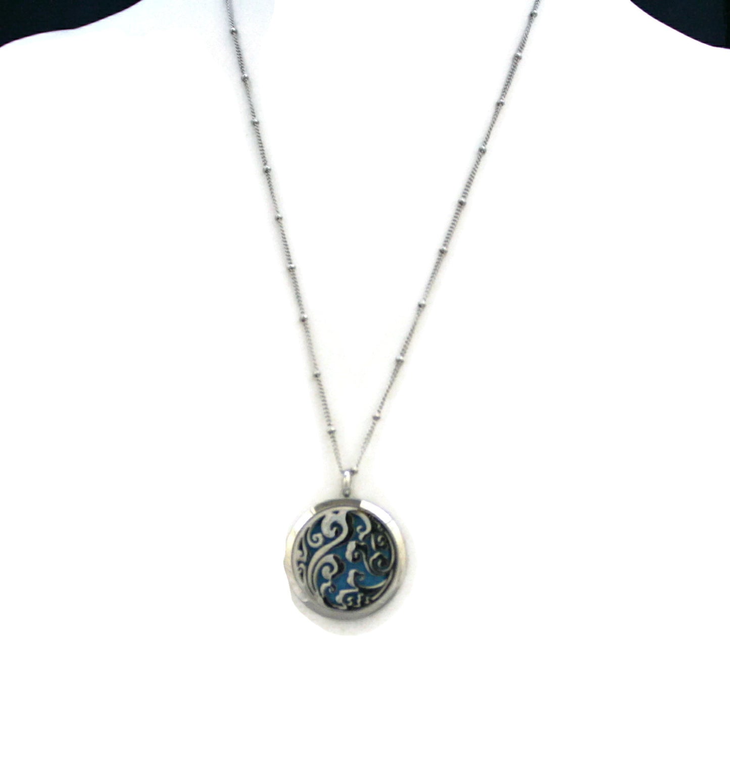 Swirl Filigree 316L Stainless Steel Essential Oil Diffuser Necklace- 30mm- 20"-Diffuser Necklace-Destination Oils