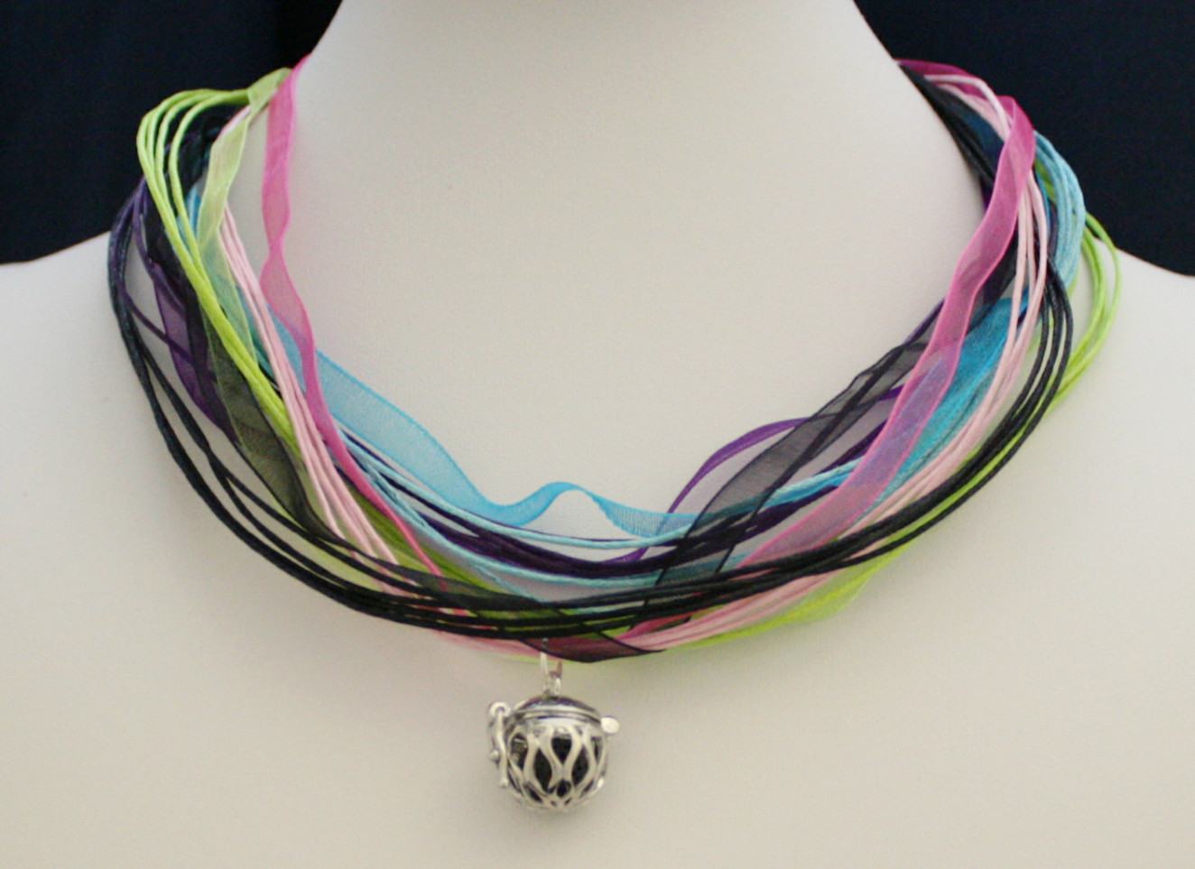 Harmony Interchangeable Essential Oil Diffuser Necklace- 5 colors-Diffuser Necklace-Destination Oils