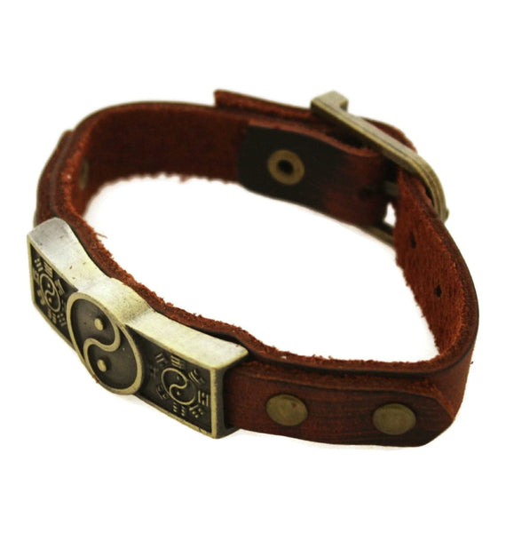 Studded Yin Yang Leather Essential Oil Bracelet- Unisex Men/Women-Diffuser Bracelet-Destination Oils